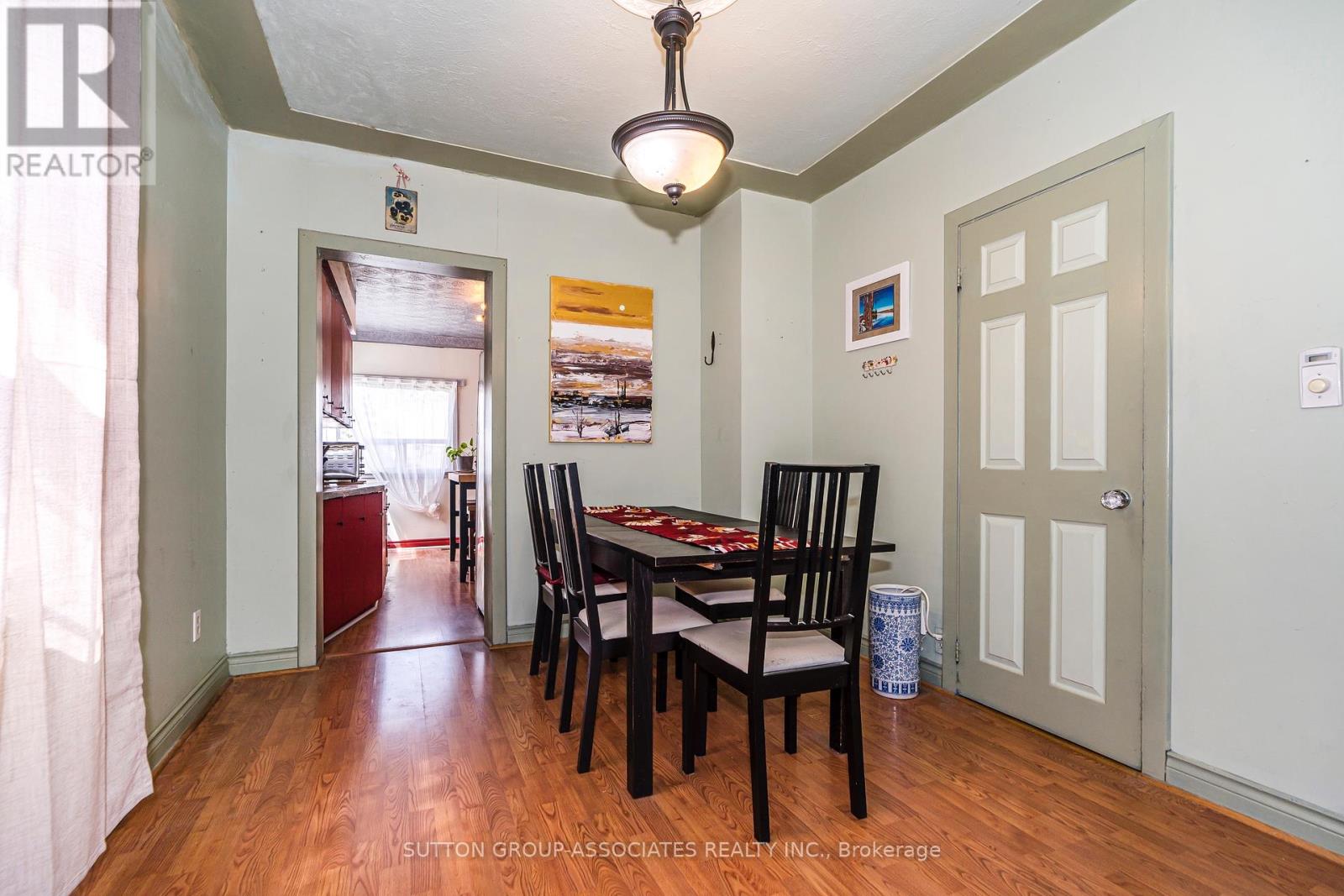 16 North Bonnington Avenue, Toronto, Ontario  M1K 1X2 - Photo 14 - E12109204