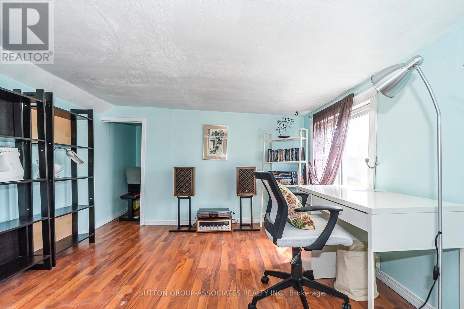 16 North Bonnington Avenue, Toronto, Ontario  M1K 1X2 - Photo 24 - E12109204
