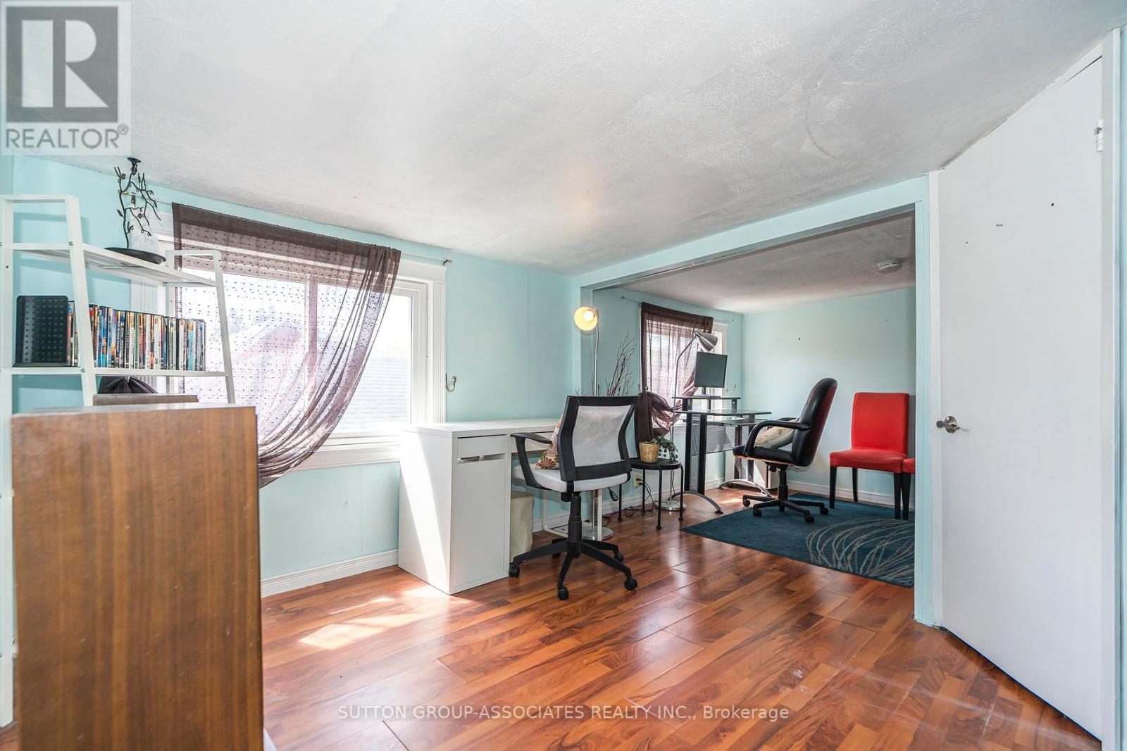 16 North Bonnington Avenue, Toronto, Ontario  M1K 1X2 - Photo 26 - E12109204