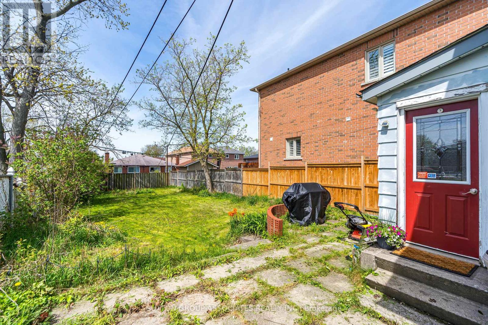 16 North Bonnington Avenue, Toronto, Ontario  M1K 1X2 - Photo 32 - E12109204