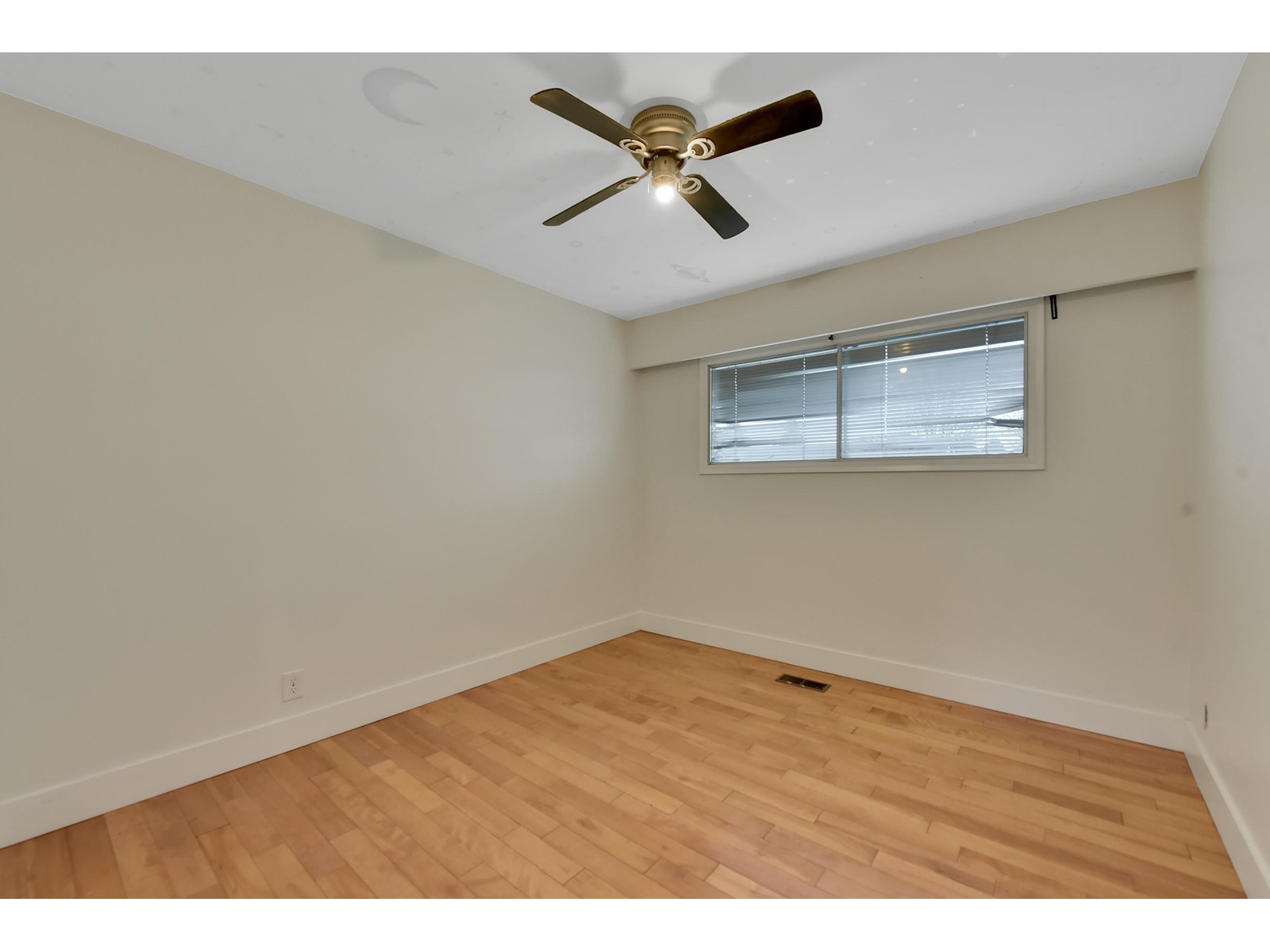 10095 Fairview Drive, Fairfield Island, Chilliwack, British Columbia  V2P 5J3 - Photo 36 - R2994788