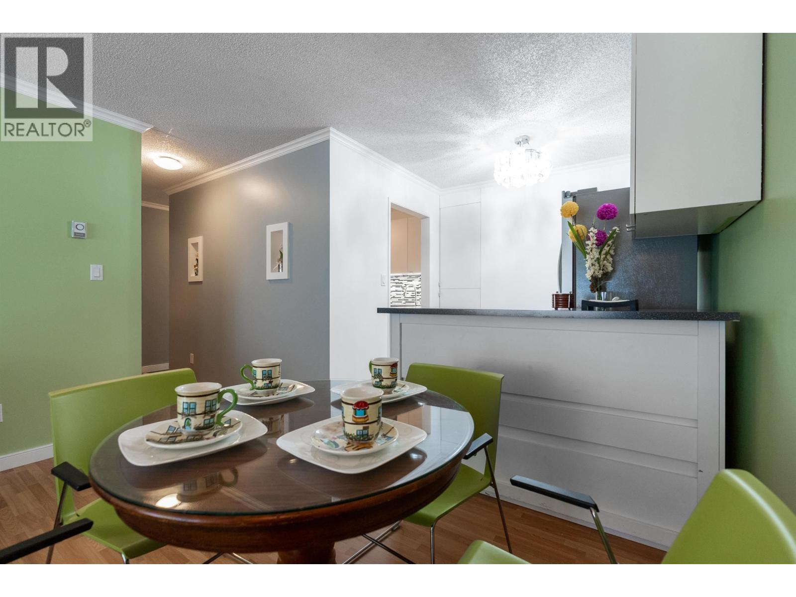 402 9880 Manchester Drive, Burnaby, British Columbia  V3N 4R3 - Photo 13 - R2995450