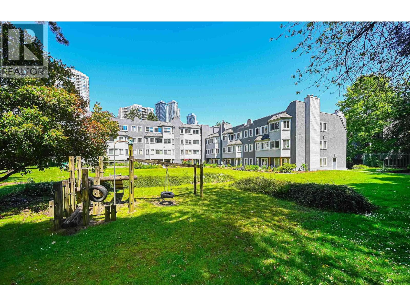 402 9880 Manchester Drive, Burnaby, British Columbia  V3N 4R3 - Photo 26 - R2995450