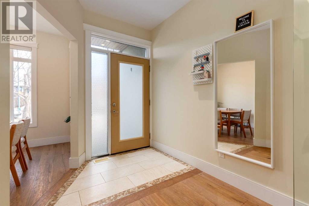 Property at 507 9A Street NE image 3