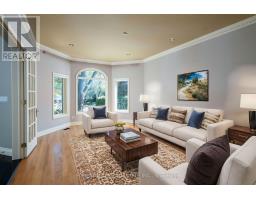 134 YORKMINSTER ROAD, Toronto, Ontario