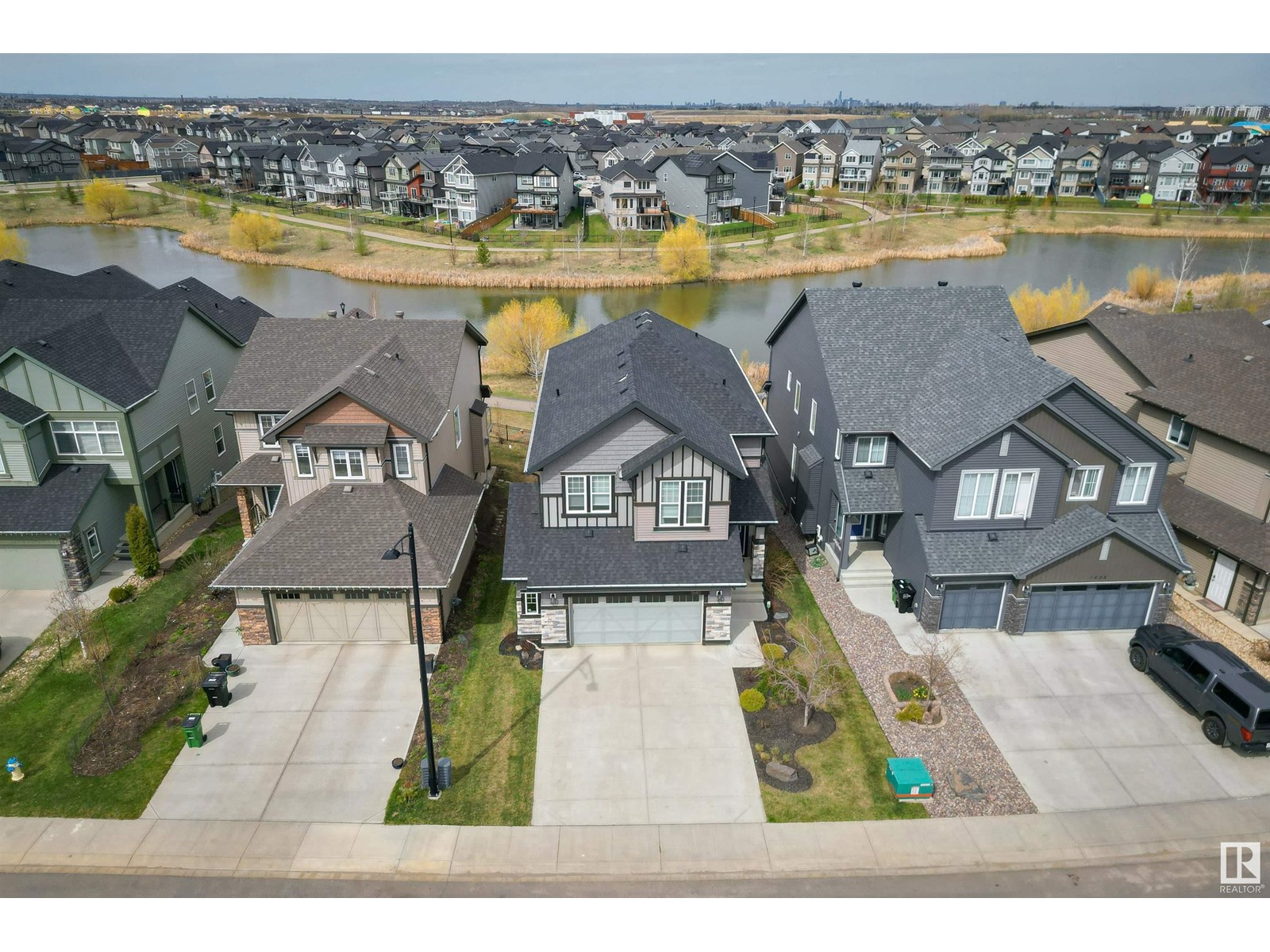 1640 Davidson Gr Sw, Edmonton, Alberta  T6W 3J3 - Photo 2 - E4430214