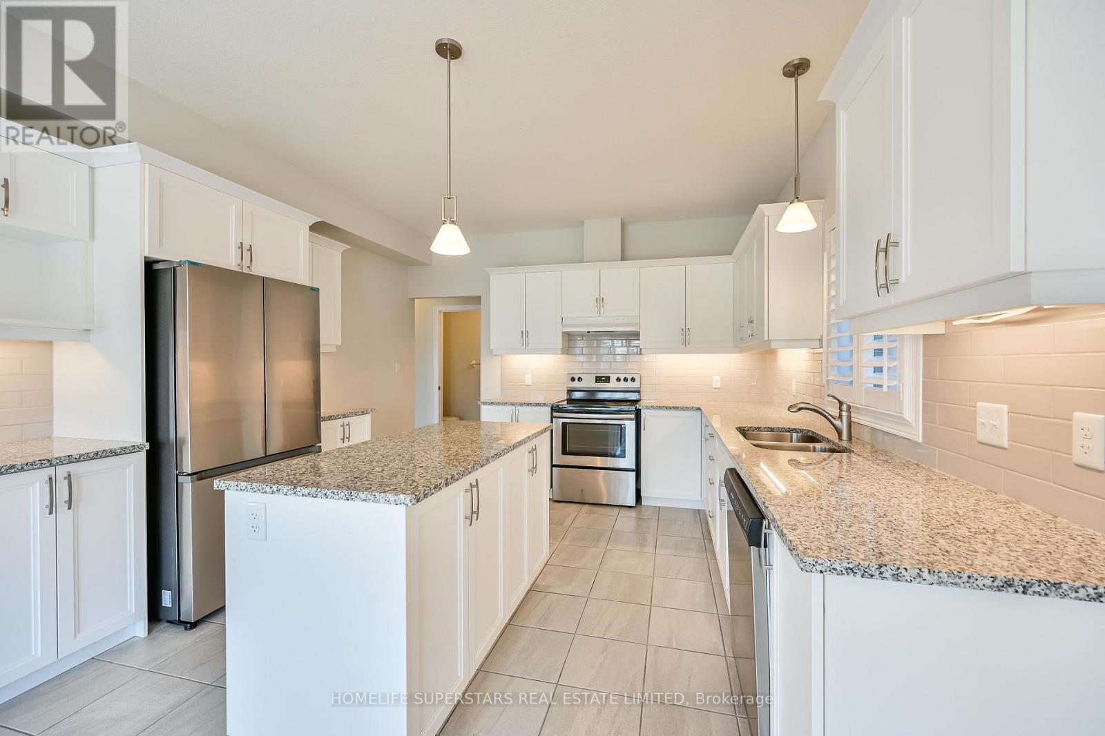 29 Newstead Road, Brant, Ontario  N3L 0G2 - Photo 10 - X12107133