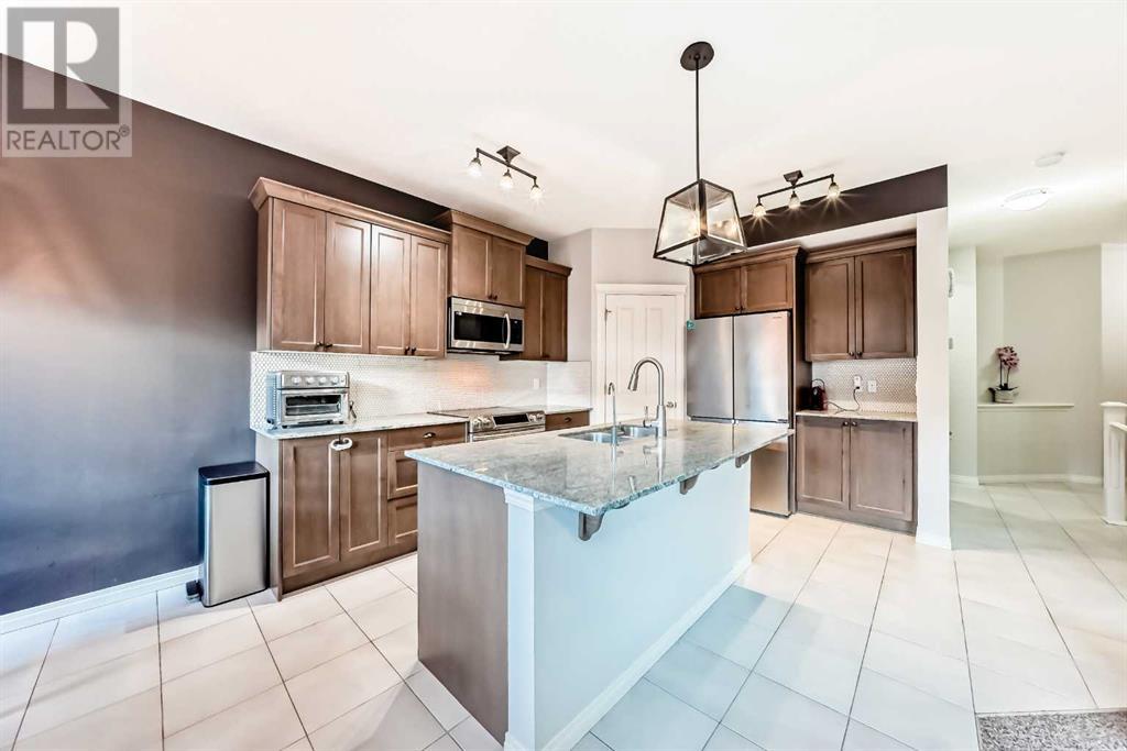Property at 222 Cranston Gate SE image 4