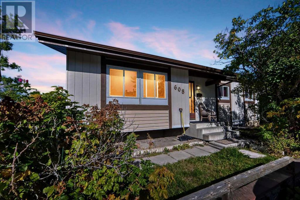 608 Olympia Drive Se, Calgary, Alberta  T2C 1H5 - Photo 3 - A2214429