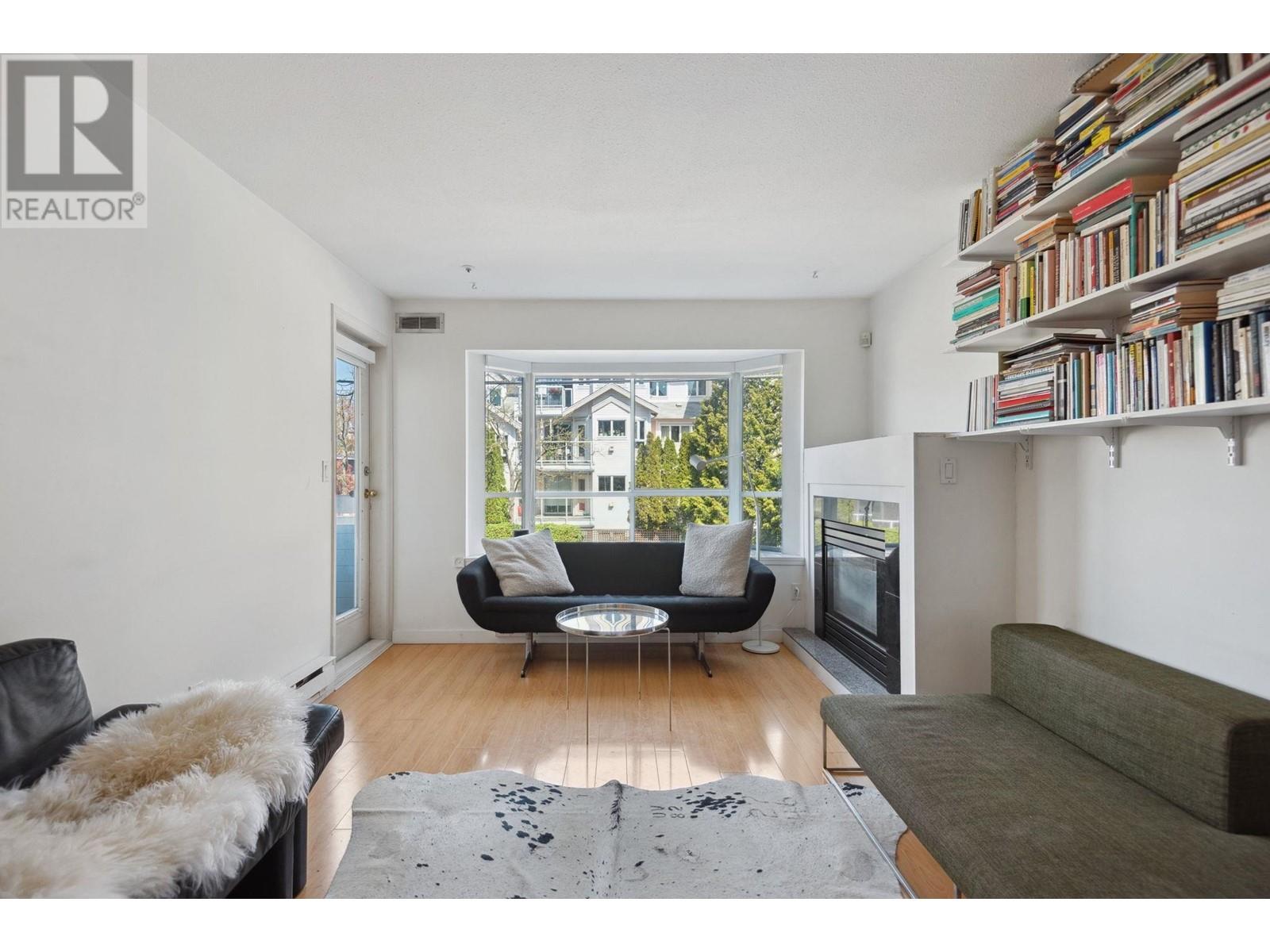202 1729 E Georgia Street, Vancouver, British Columbia  V5L 2B3 - Photo 3 - R2995456