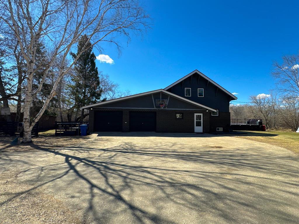 351 River Road, Swan River, Manitoba  R0L 1Z0 - Photo 1 - 202509015