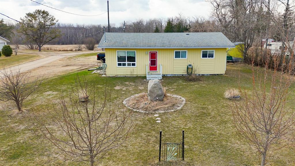 306 Victoria Avenue, Swan River, Manitoba  R0L 0E0 - Photo 0 - 202509070