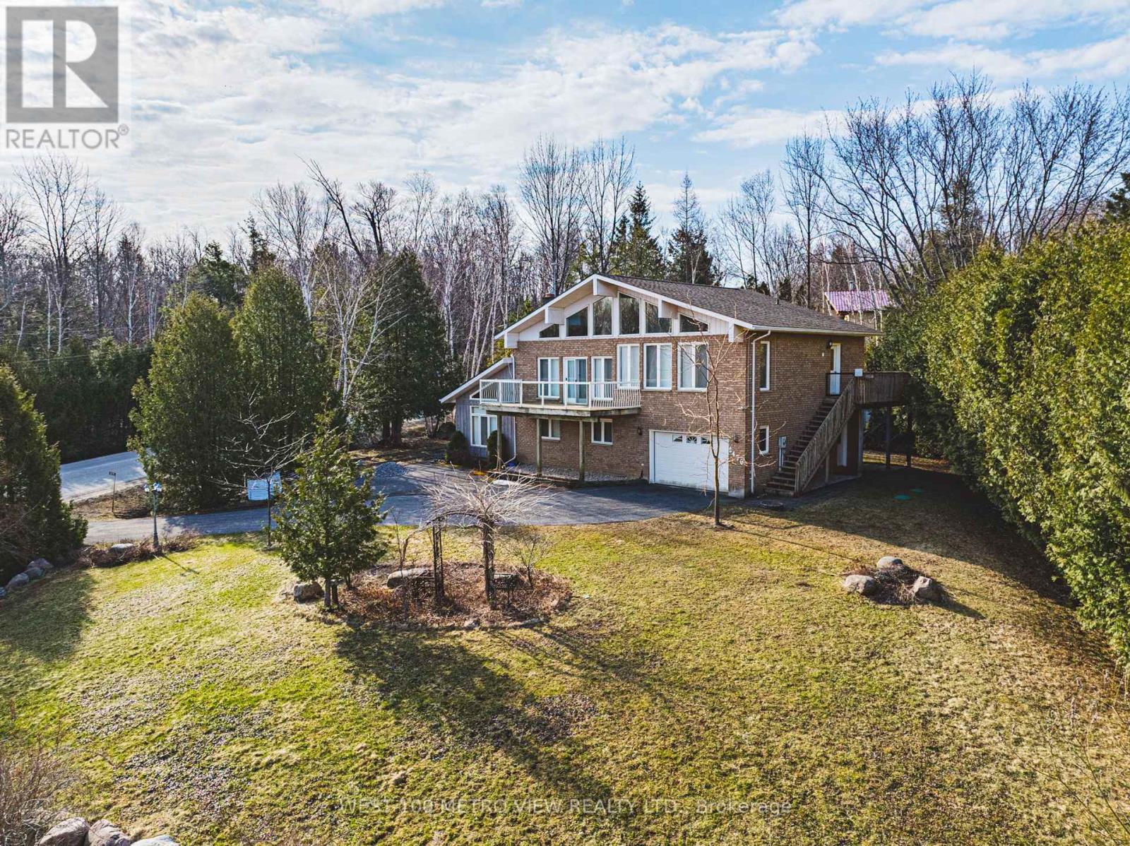 Property at 2476 CHAMPLAIN ROAD image 1
