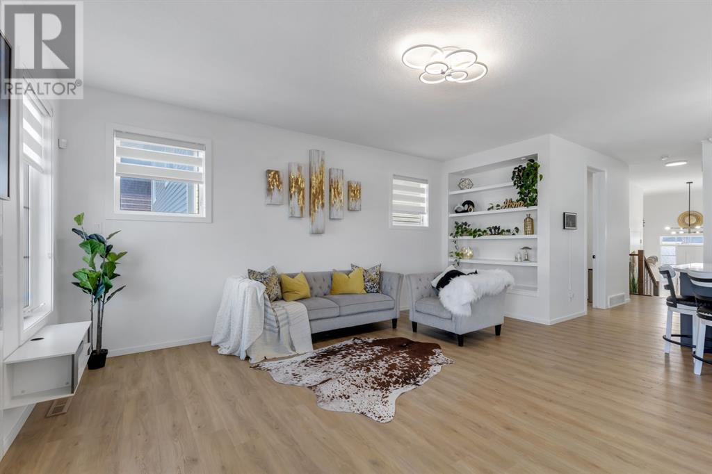 Property at 120 Carrington Close NW image 3
