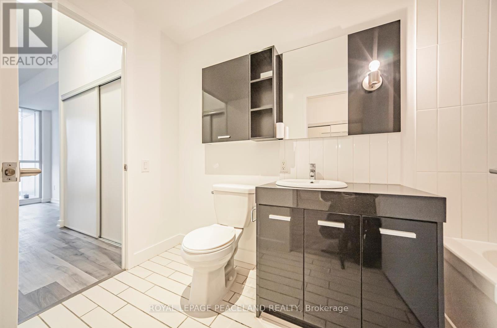 2910 - 33 Singer Court, Toronto, Ontario  M2K 0B4 - Photo 36 - C12109322