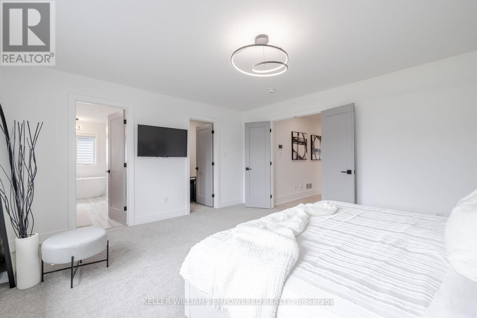 1611 Upper West Avenue, London South (South B), Ontario  N6K 0M2 - Photo 14 - X12109328