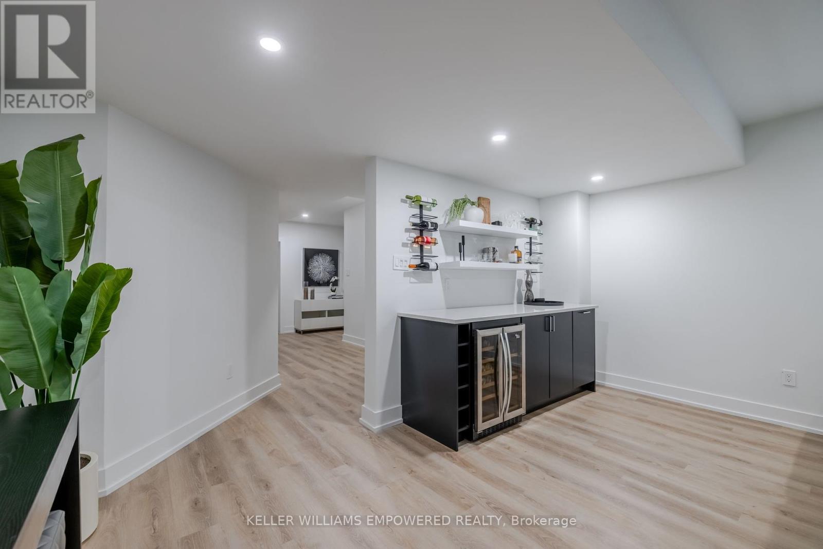 1611 Upper West Avenue, London South (South B), Ontario  N6K 0M2 - Photo 32 - X12109328