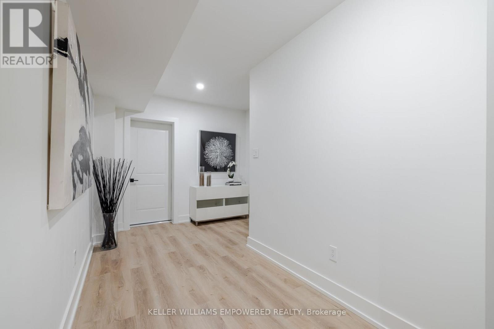 1611 Upper West Avenue, London South (South B), Ontario  N6K 0M2 - Photo 33 - X12109328