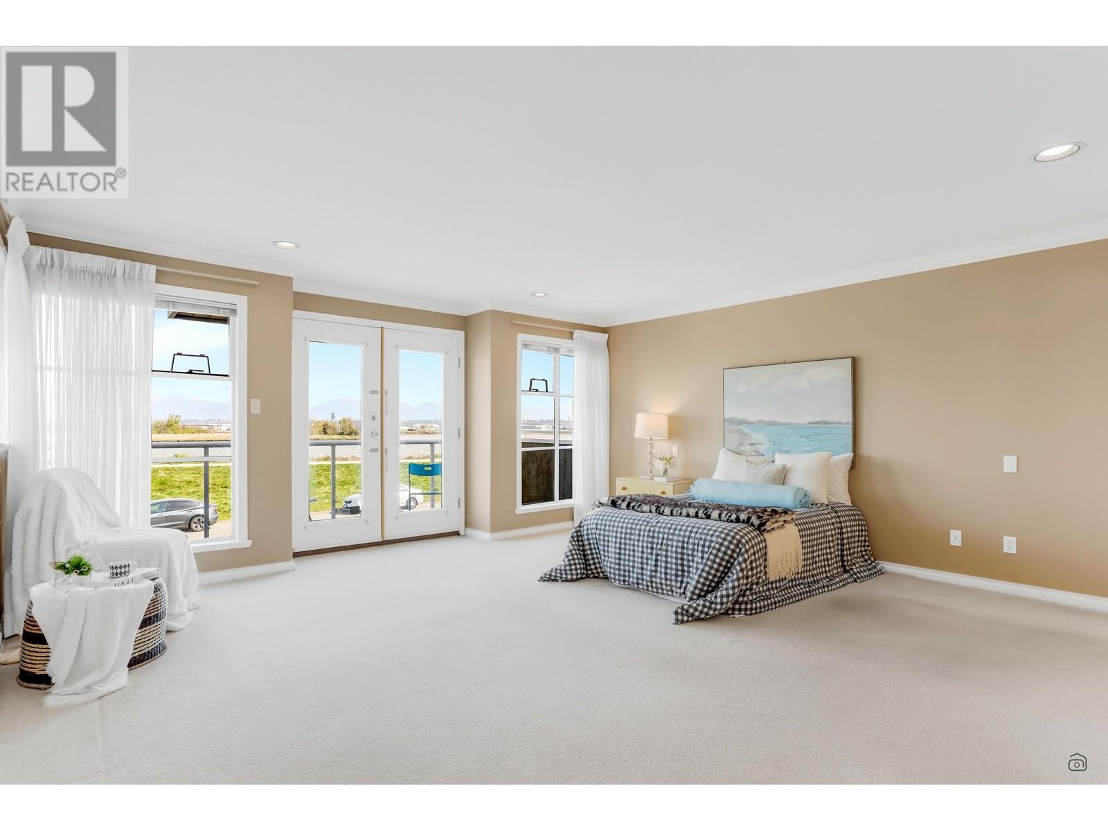 Listing Picture 18 of 33 : 3500 RIVER ROAD, Richmond / 烈治文 - 魯藝地產 Yvonne Lu Group - MLS Medallion Club Member