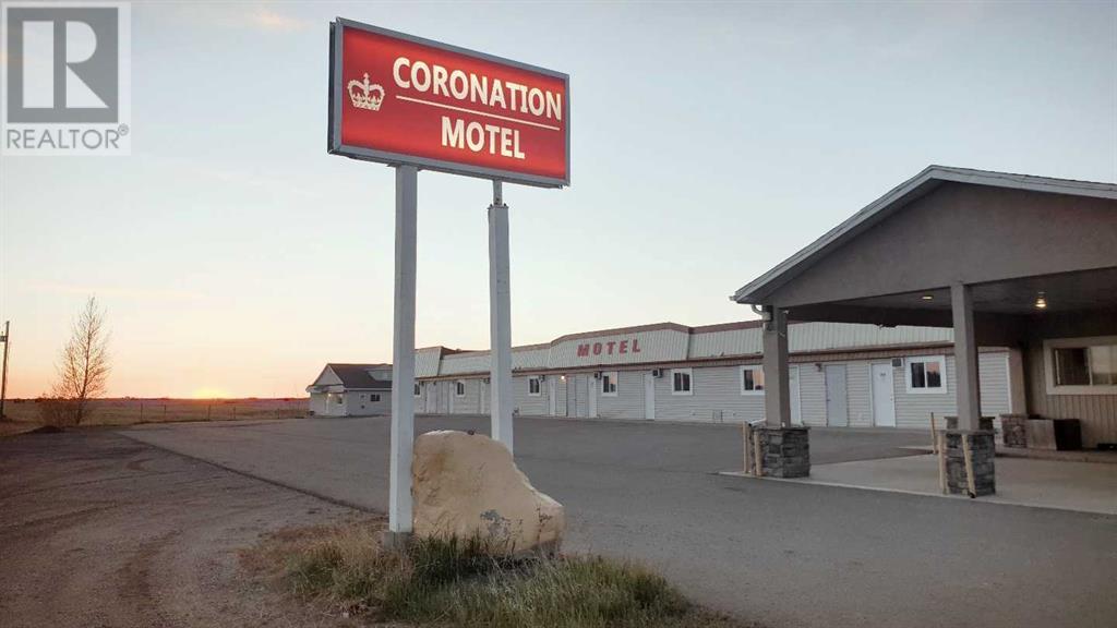 5505 Highway 12 W, Coronation, Alberta  T0C 1C0 - Photo 1 - A2151513
