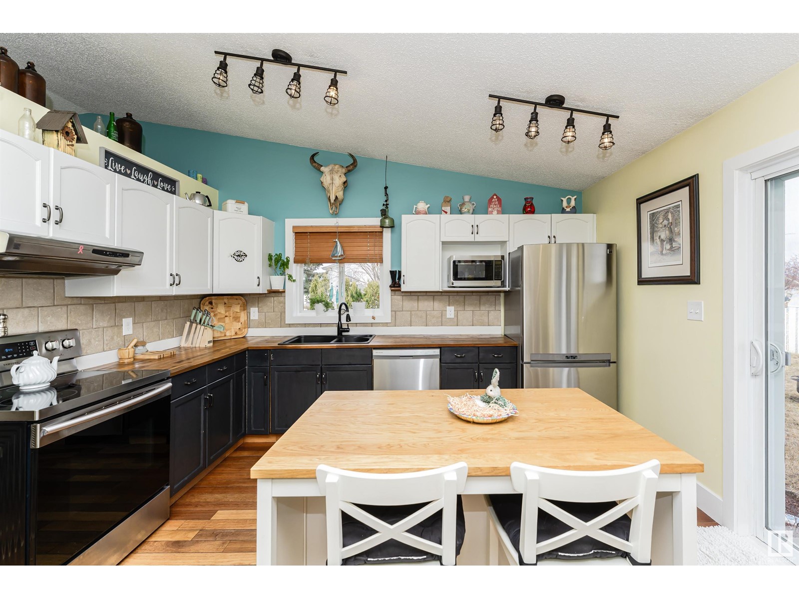 8906 107 Av, Morinville, Alberta  T8R 1C6 - Photo 14 - E4429792