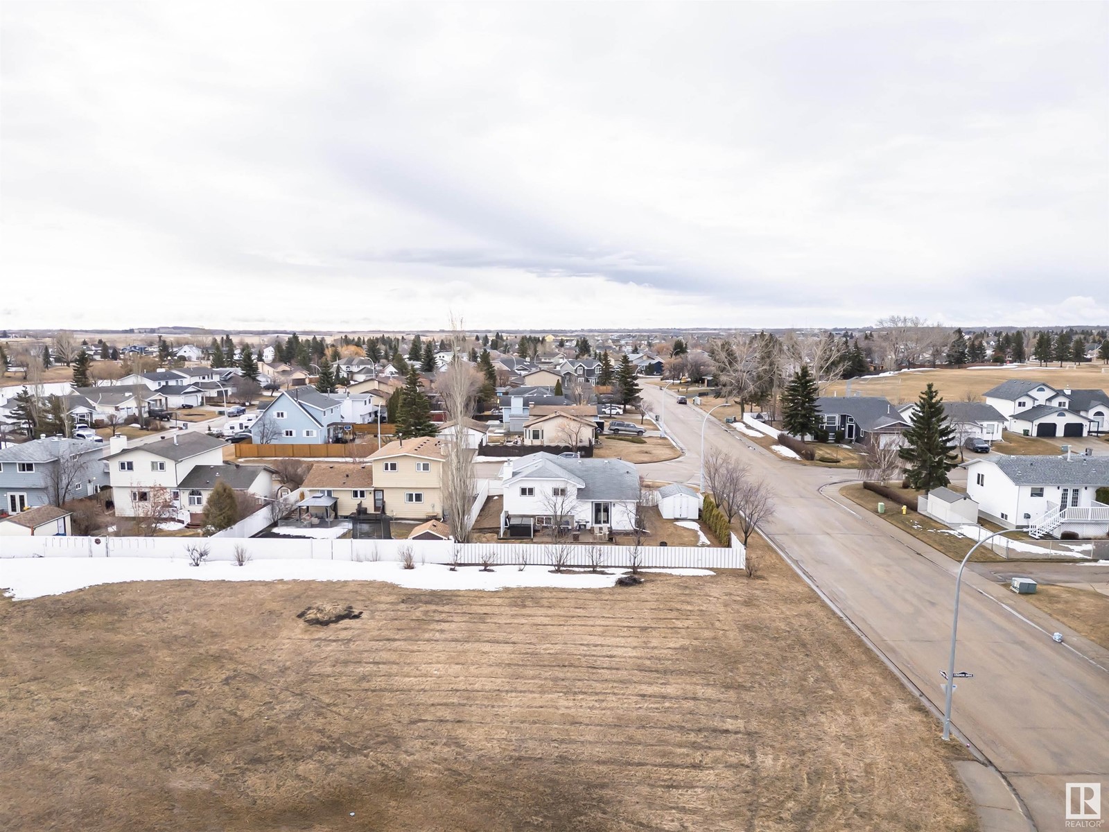 8906 107 Av, Morinville, Alberta  T8R 1C6 - Photo 59 - E4429792