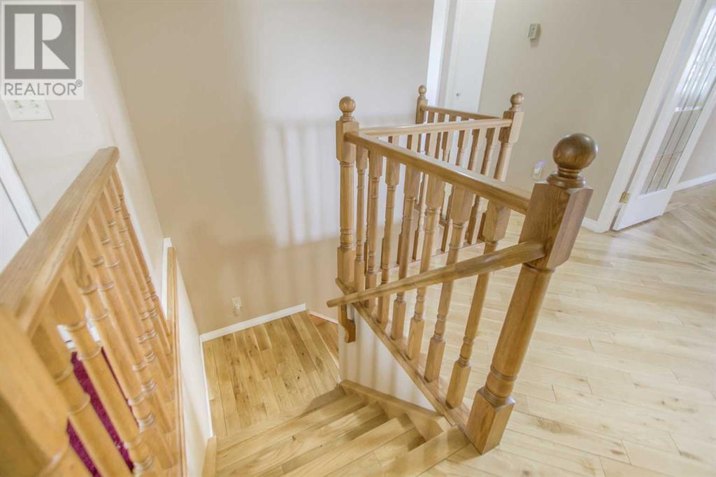 184 Strathaven Circle Sw, Calgary, Alberta  T3H 3G4 - Photo 18 - A2208355