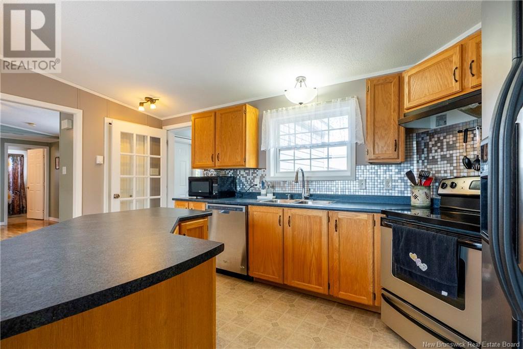 175 Hedgeview Drive, Hanwell, New Brunswick  E3B 6R9 - Photo 10 - NB116508