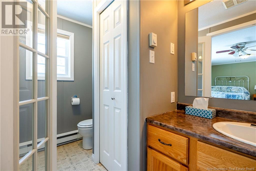 175 Hedgeview Drive, Hanwell, New Brunswick  E3B 6R9 - Photo 22 - NB116508