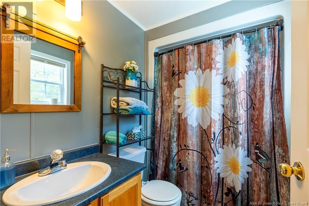 175 Hedgeview Drive, Hanwell, New Brunswick  E3B 6R9 - Photo 33 - NB116508