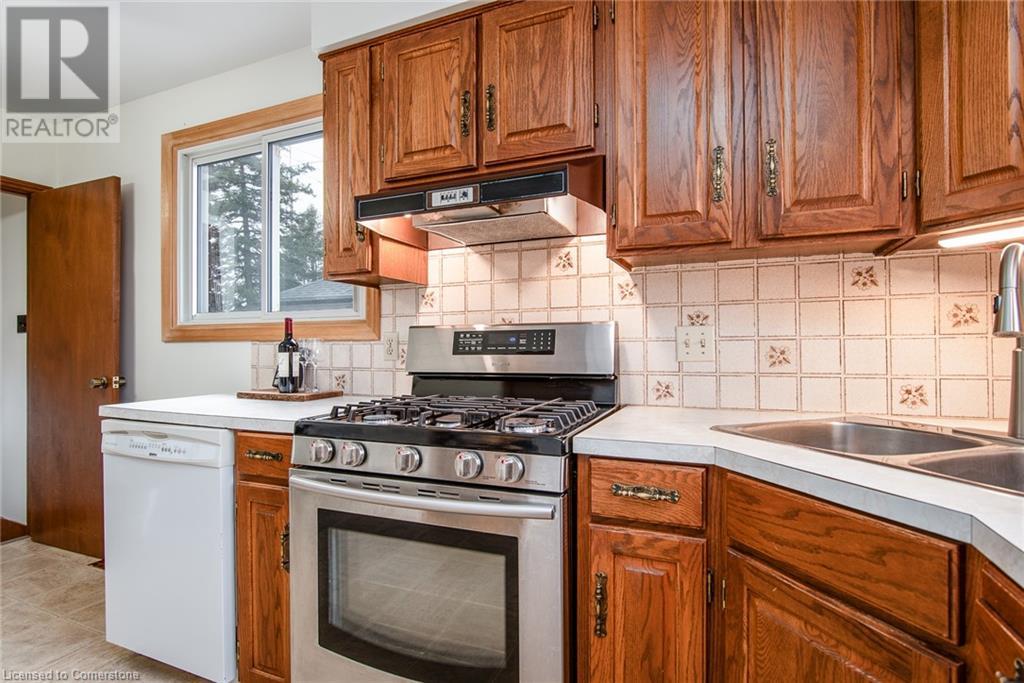 86 Fairview Drive, Brantford, Ontario N3R 2W9 - Photo 17 - 40715687