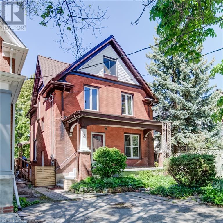 Property at 60 FRANCIS Street N image 1