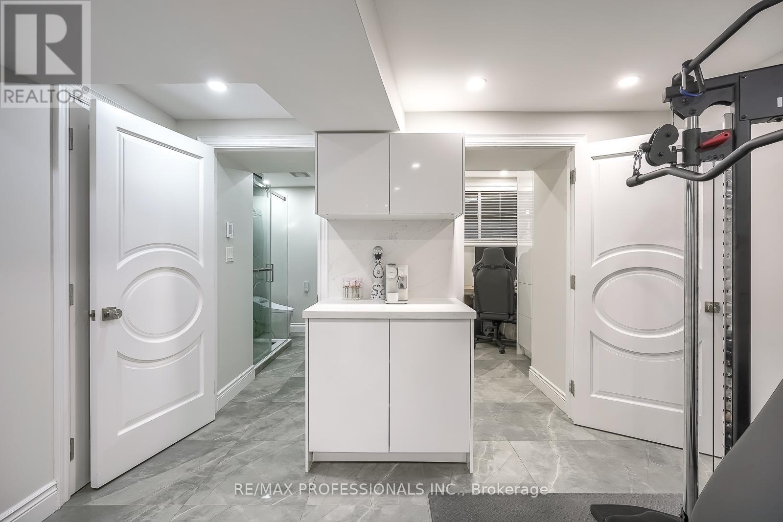 623 Dupont Street, Toronto, Ontario  M6G 1Z3 - Photo 34 - C12109353