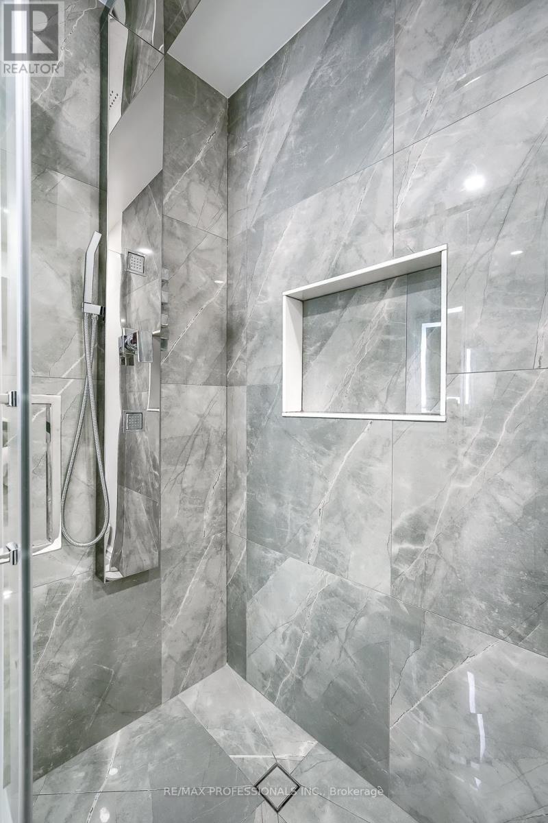 623 Dupont Street, Toronto, Ontario  M6G 1Z3 - Photo 37 - C12109353