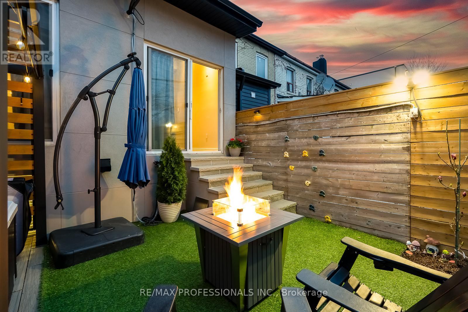 623 Dupont Street, Toronto, Ontario  M6G 1Z3 - Photo 45 - C12109353