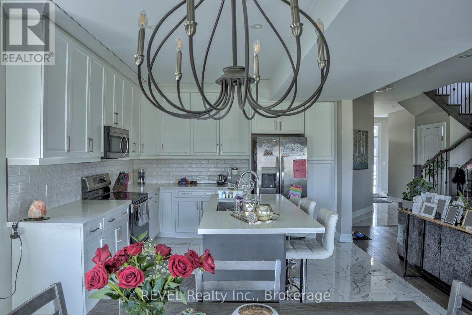 29 Elvira Way, Thorold, Ontario  L2V 0M7 - Photo 20 - X12109355