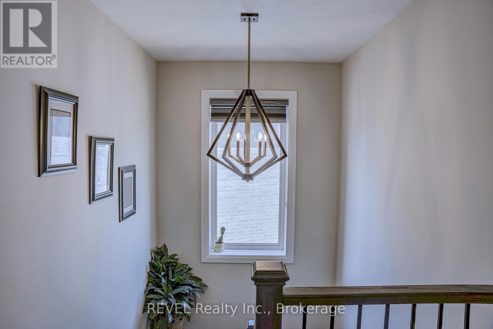 29 Elvira Way, Thorold, Ontario  L2V 0M7 - Photo 38 - X12109355