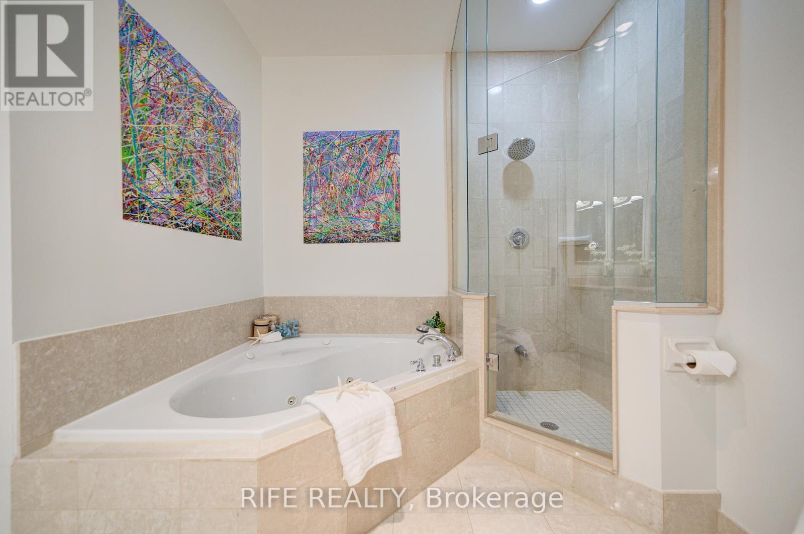 Gph10 - 3880 Duke Of York Boulevard, Mississauga, Ontario  L5B 4M7 - Photo 25 - W12109367