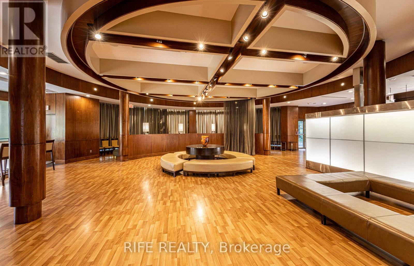 Gph10 - 3880 Duke Of York Boulevard, Mississauga, Ontario  L5B 4M7 - Photo 29 - W12109367