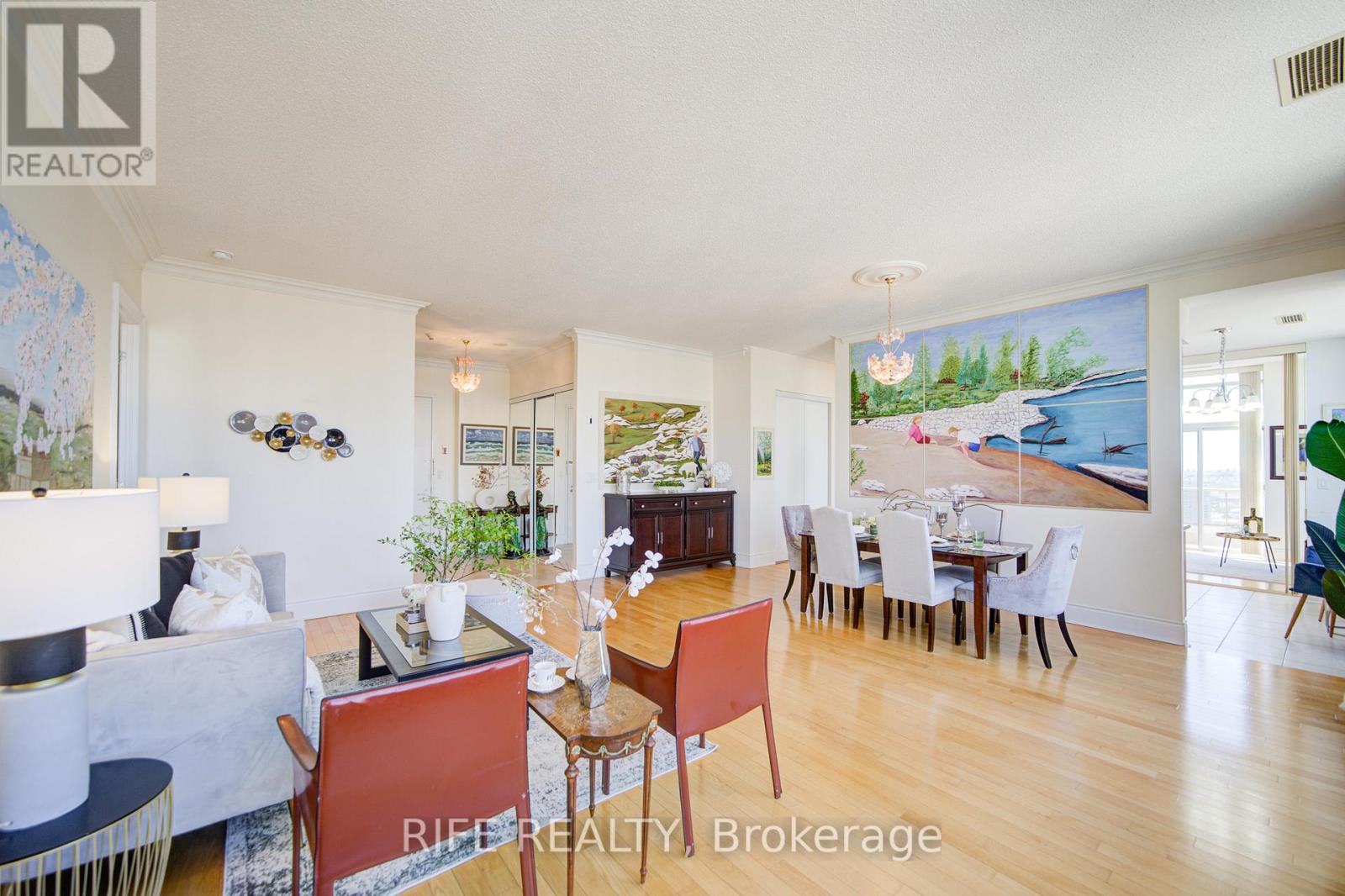 Gph10 - 3880 Duke Of York Boulevard, Mississauga, Ontario  L5B 4M7 - Photo 7 - W12109367