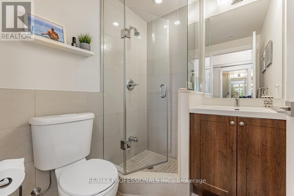 417 - 2 Old Mill Drive, Toronto, Ontario  M6S 0A2 - Photo 15 - W11990673