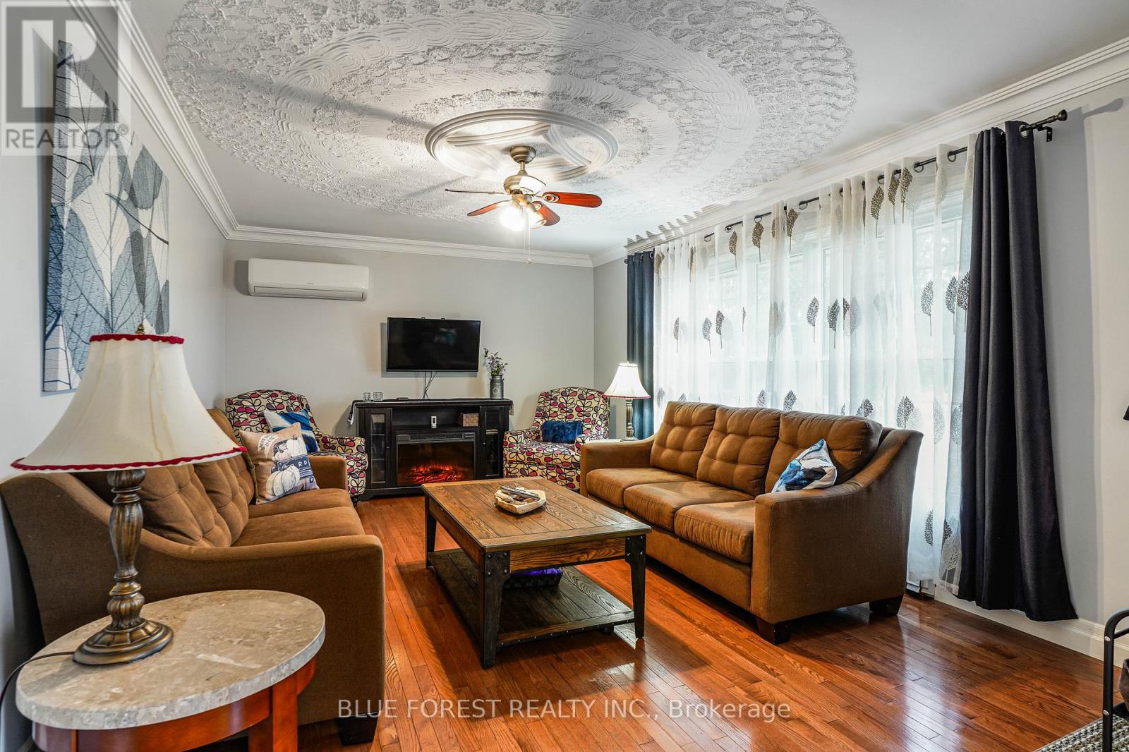 24898 Pioneer Line, West Elgin, Ontario  N0L 2P0 - Photo 11 - X12109400