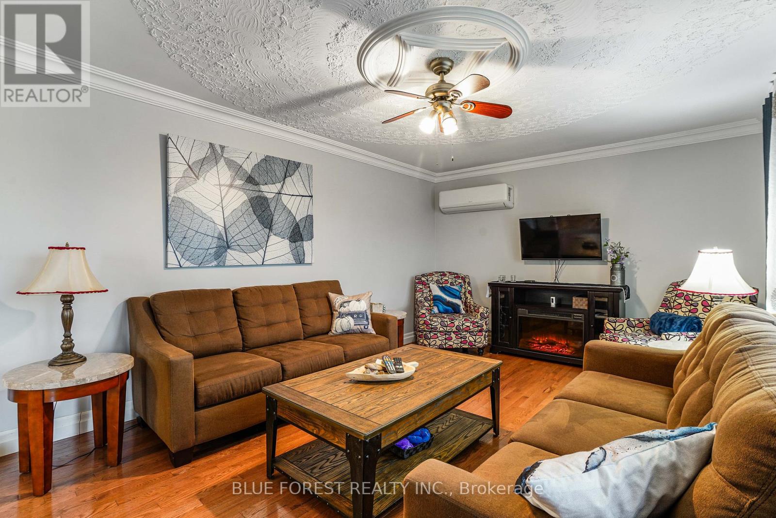24898 Pioneer Line, West Elgin, Ontario  N0L 2P0 - Photo 12 - X12109400