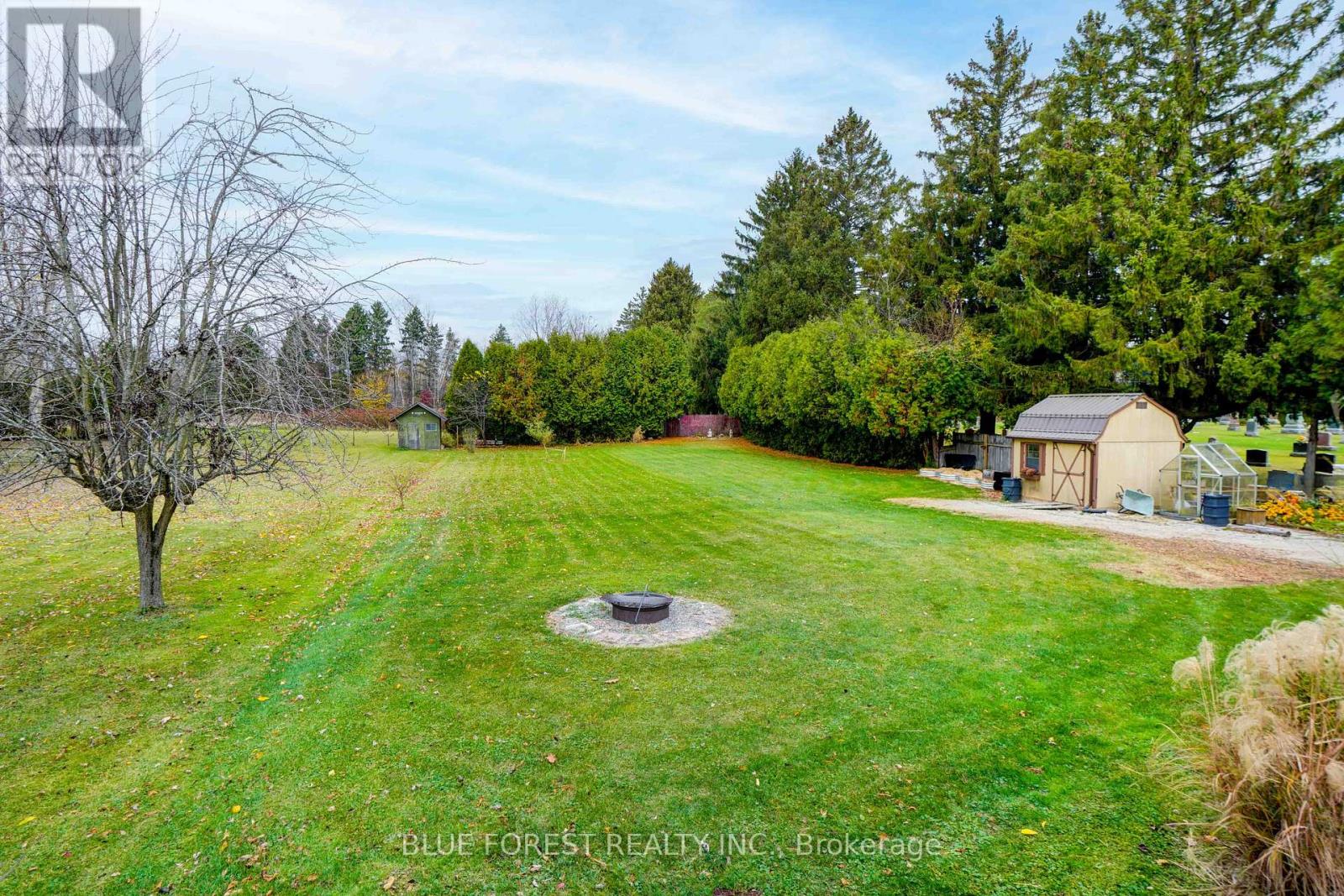 24898 Pioneer Line, West Elgin, Ontario  N0L 2P0 - Photo 37 - X12109400