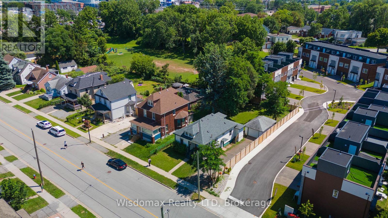 5790 Robinson Street, Niagara Falls, Ontario  L2G 2B2 - Photo 31 - X12109407