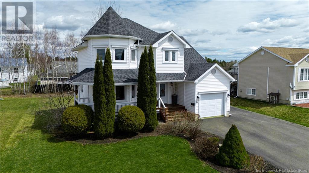 Property at 37 Mockler Street image 1