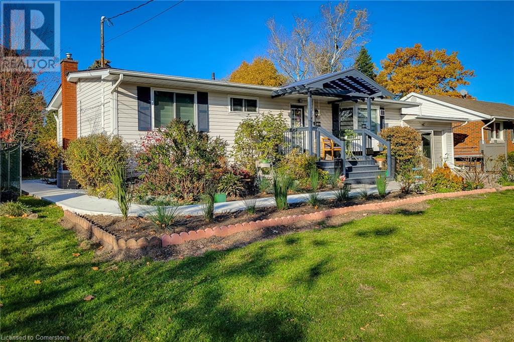 Property at 8 SULLIVAN Drive image 3