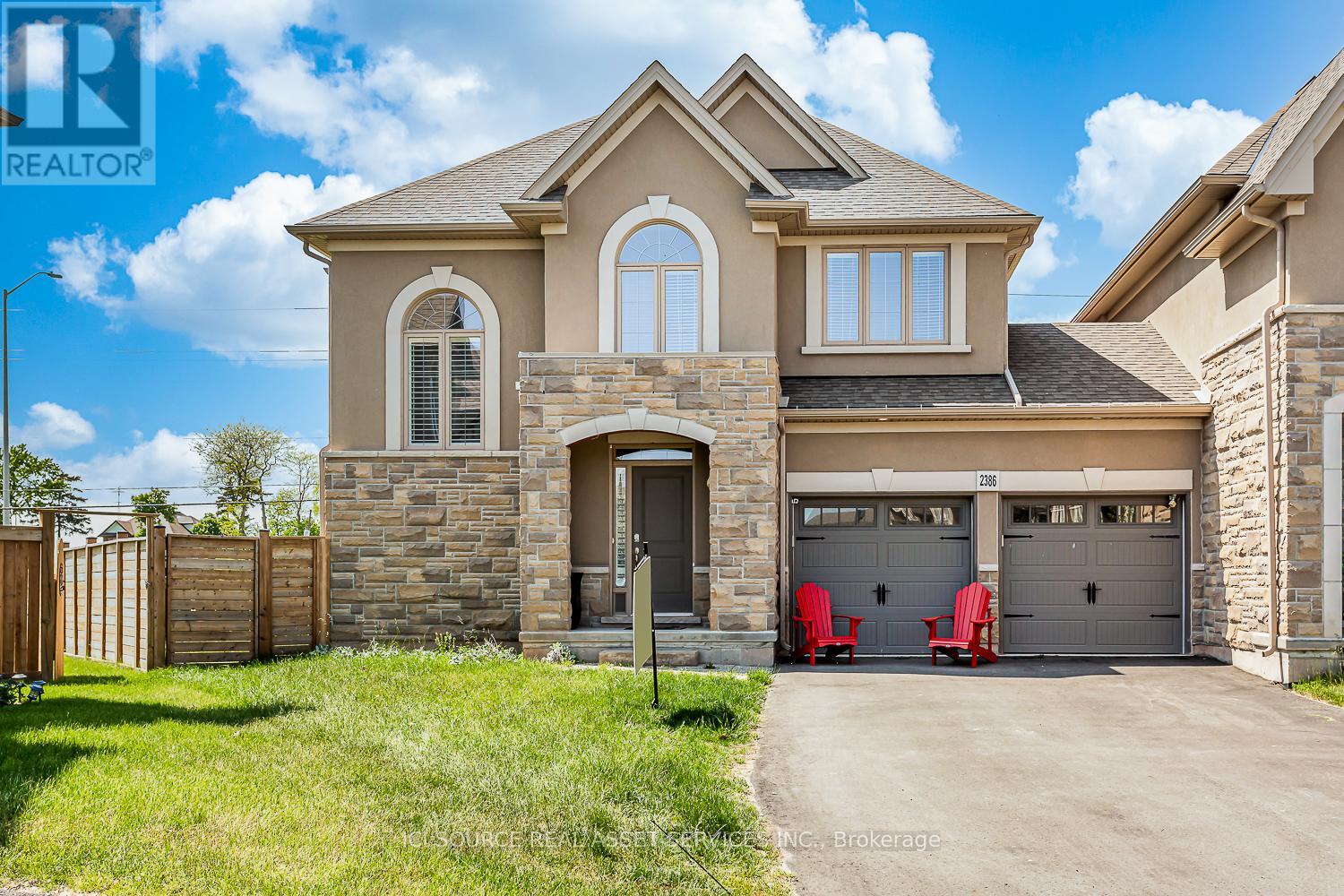 2386 Natasha Circle, Oakville, Ontario  L6M 1P2 - Photo 1 - W12109419