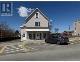 354-356 Broadway Boulevard-115;, Grand-Sault/Grand Falls, Ca