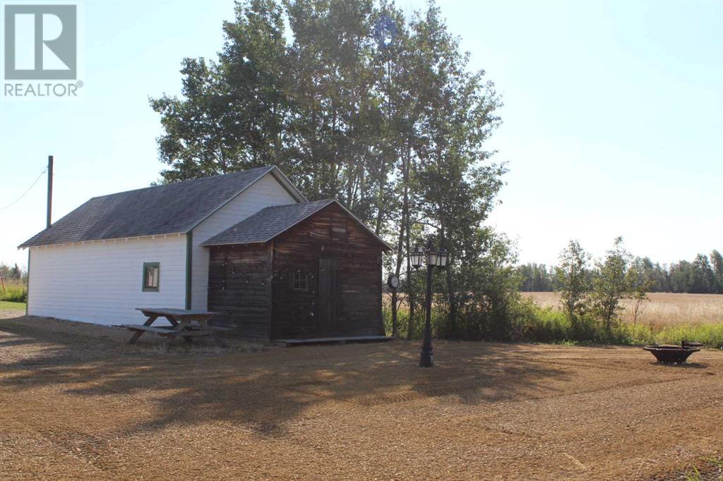 924044 Hwy 35, Notikewin, Alberta  T0H 2V0 - Photo 38 - A2171026